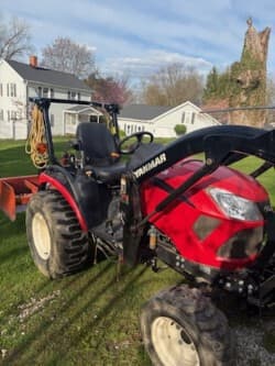 Image of Yanmar SA325 equipment image 1