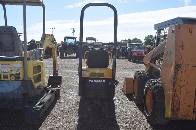 Image of Yanmar SV08 equipment image 2