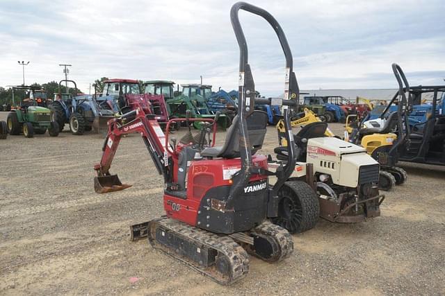 Image of Yanmar SV08 equipment image 1