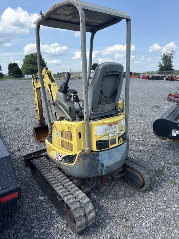 Image of Yanmar VI017 equipment image 1