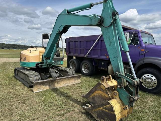Image of Yanmar VIO70 equipment image 2