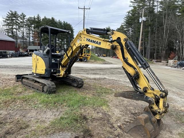 Image of Yanmar Vio35-6A equipment image 3