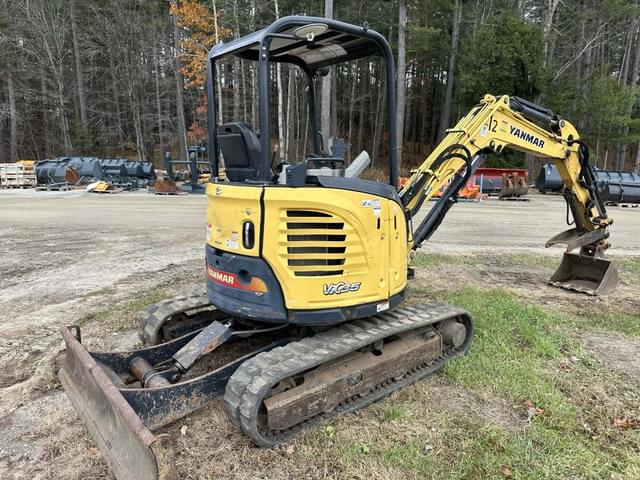 Image of Yanmar Vio35-6A equipment image 2