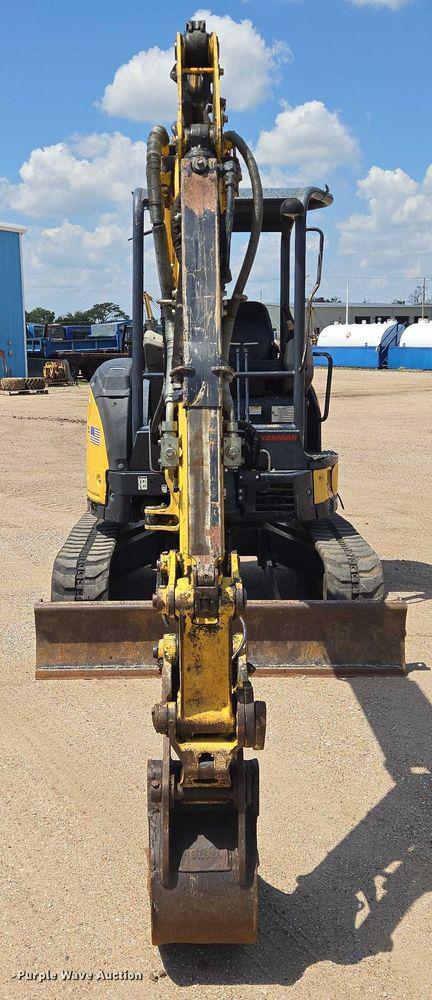 Image of Yanmar VI035 equipment image 1