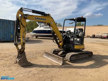 Main image Yanmar Vio35-6A