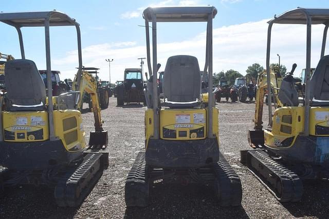 Image of Yanmar VIO17 equipment image 2