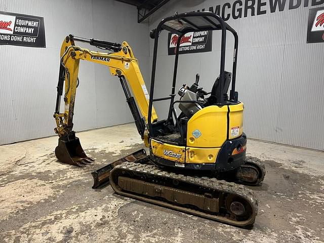 Image of Yanmar VIO25-6A equipment image 2