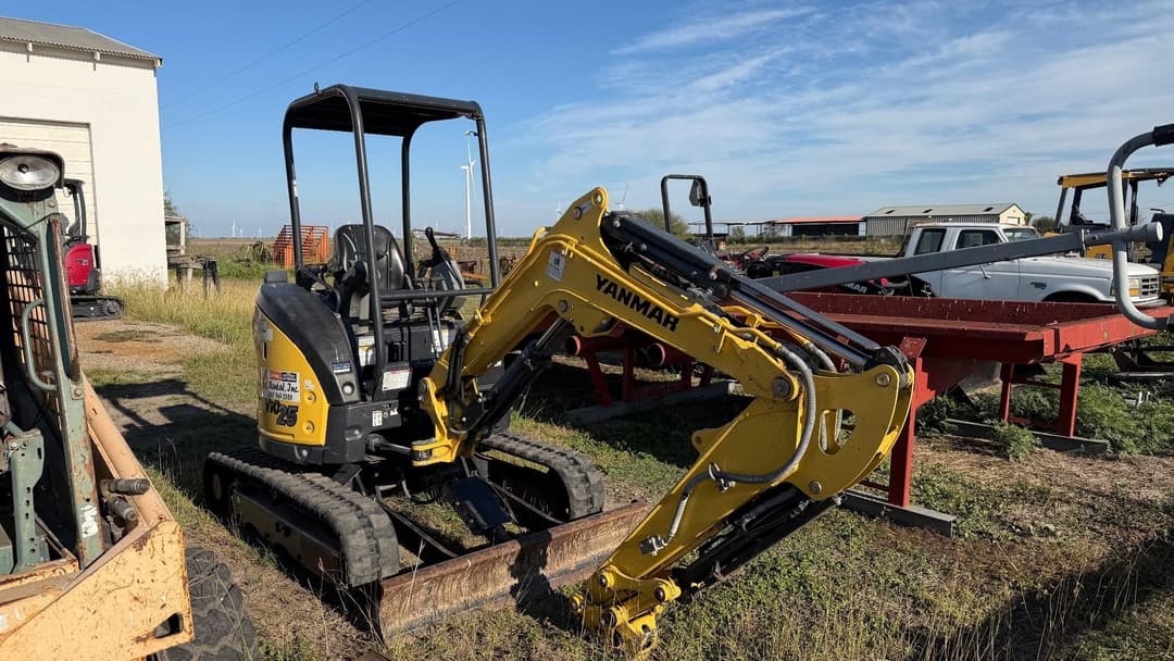 Image of Yanmar VIO25 Primary image