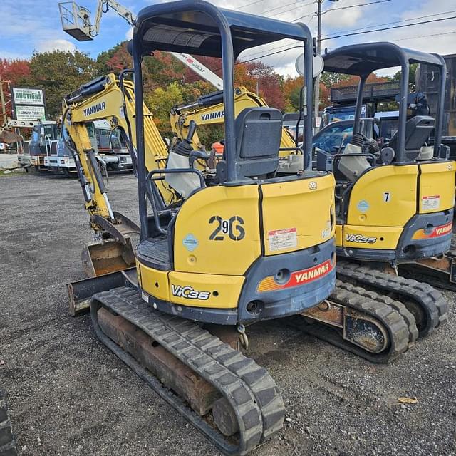 Image of Yanmar Vio35-6A equipment image 2