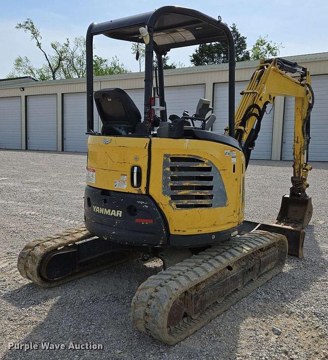 Image of Yanmar Vio35-6A equipment image 4