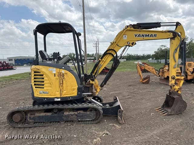 Image of Yanmar Vio35-6A equipment image 3