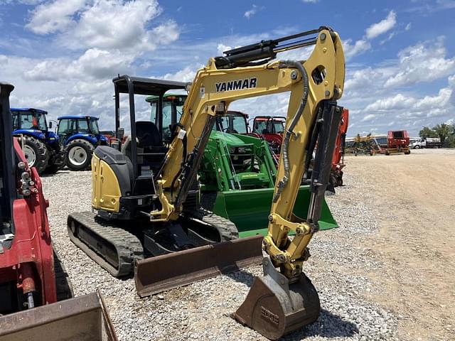 Image of Yanmar Vio35-6A equipment image 1