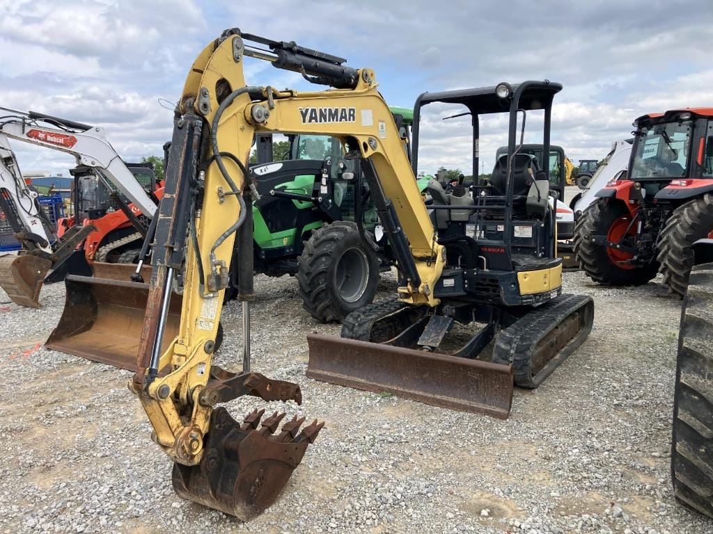 Yanmar Vio35-6A Equipment Image0