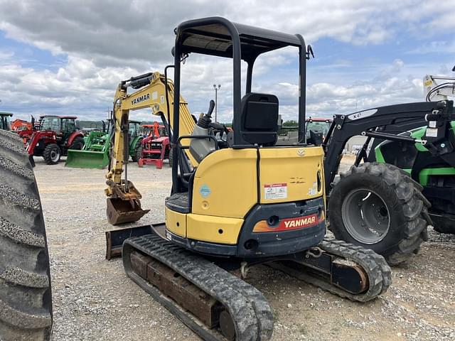 Image of Yanmar Vio35-6A equipment image 3