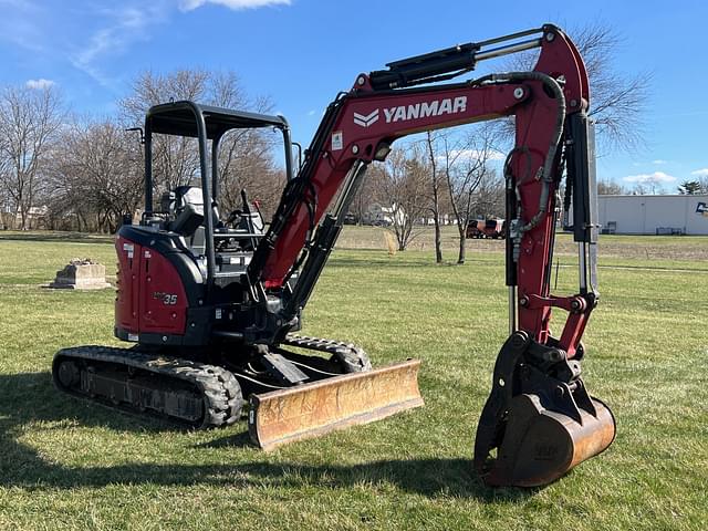 Image of Yanmar VIO35 equipment image 2