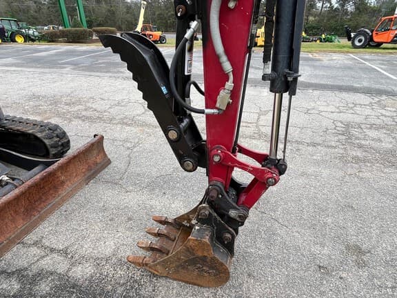 Image of Yanmar VIO35 equipment image 4