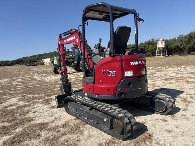 Image of Yanmar VIO35 equipment image 2