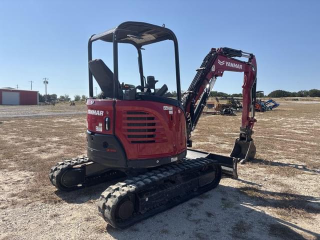 Image of Yanmar VIO35 equipment image 4