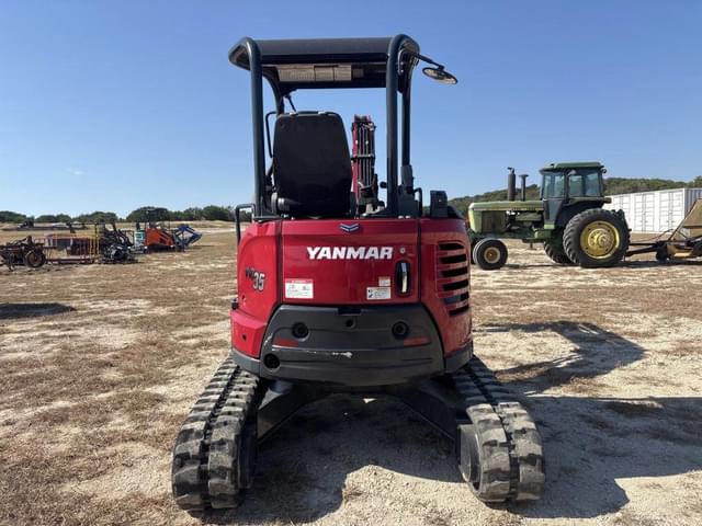 Image of Yanmar VIO35 equipment image 3