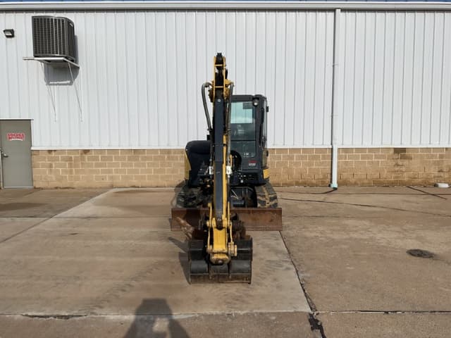 Image of Yanmar VIO55-6A equipment image 1