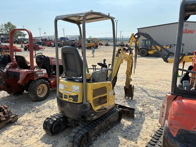 Image of Yanmar VI017 equipment image 2