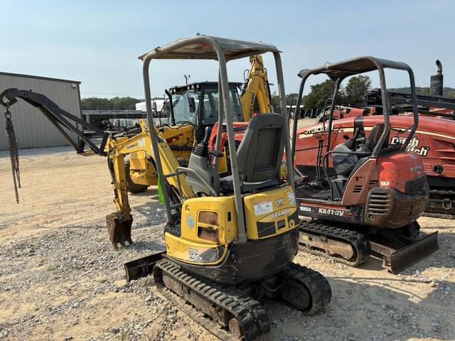 Image of Yanmar VI017 equipment image 3