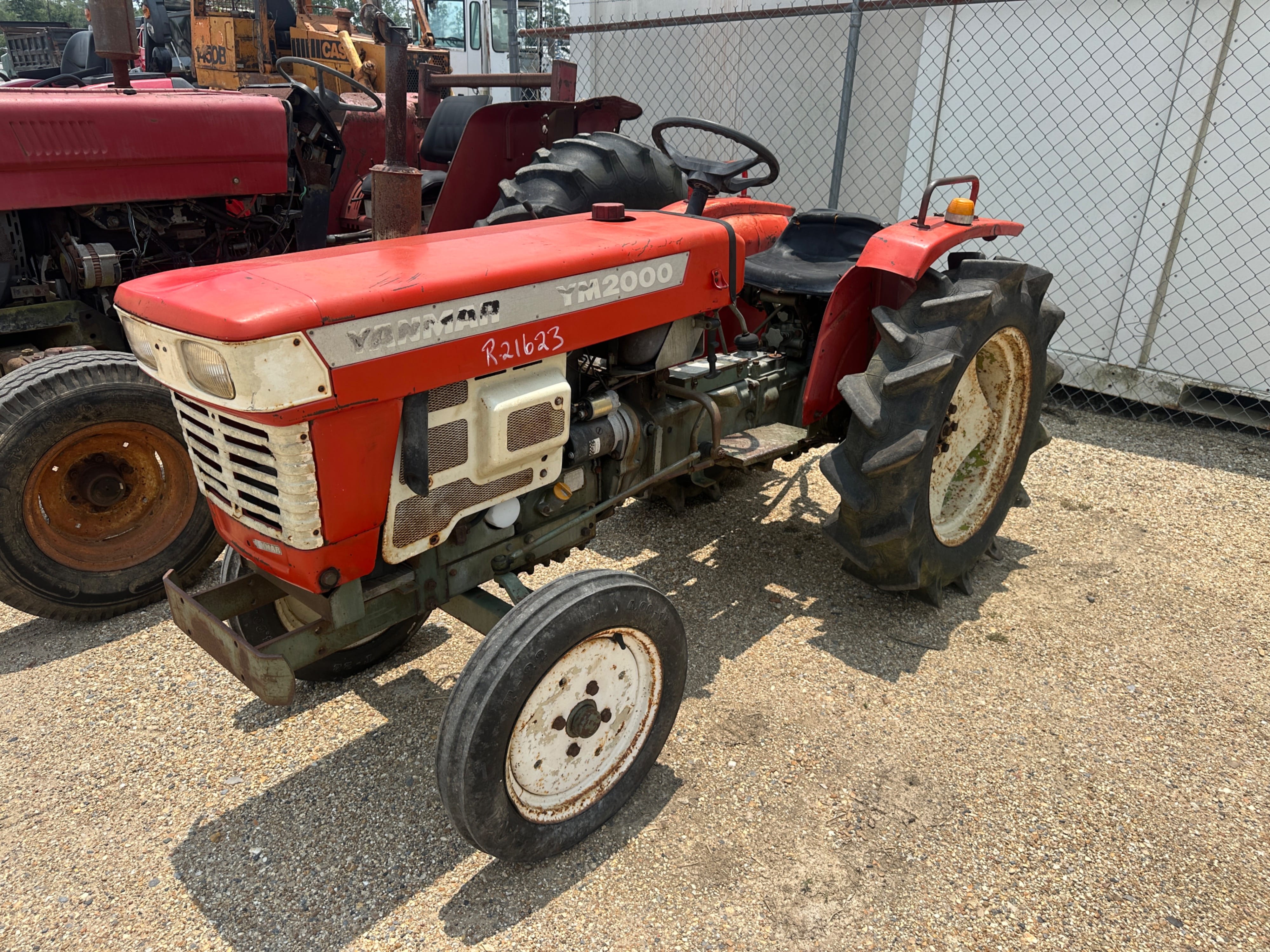 Main image Yanmar YM2000