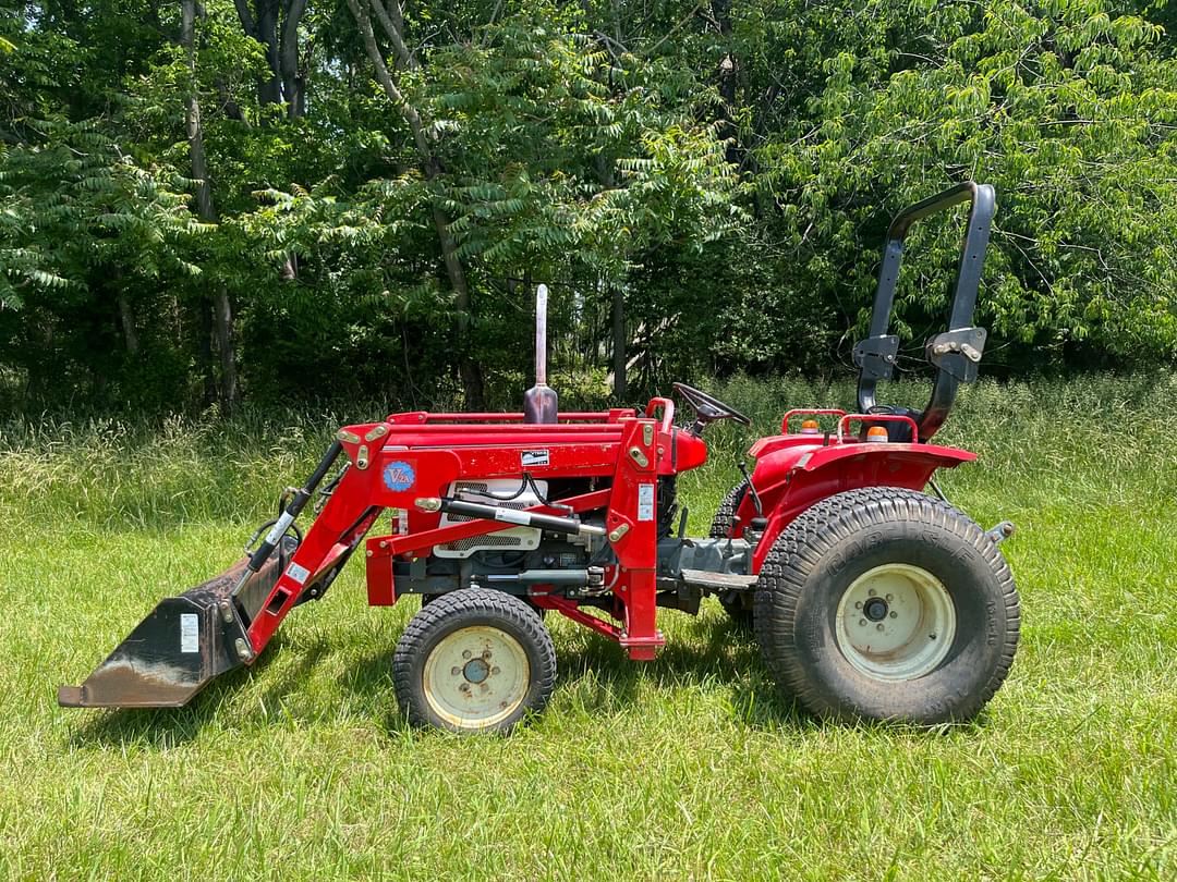 Image of Yanmar YM2000D Primary image