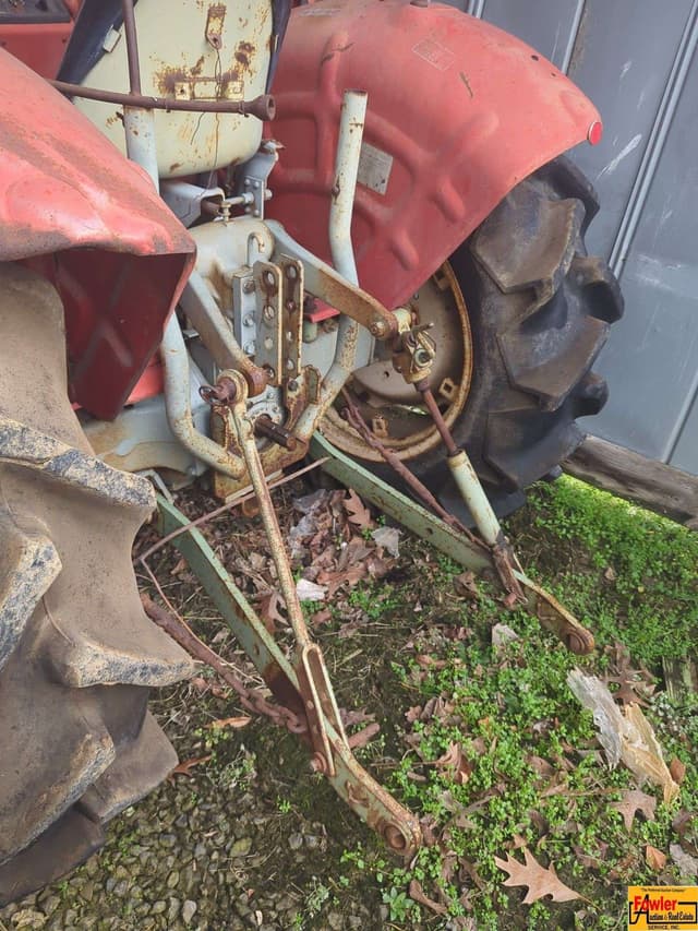 Image of Yanmar YM3110 equipment image 4