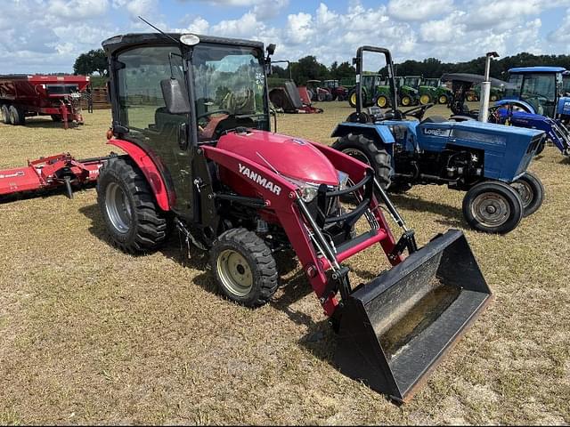 Image of Yanmar YT235 equipment image 3