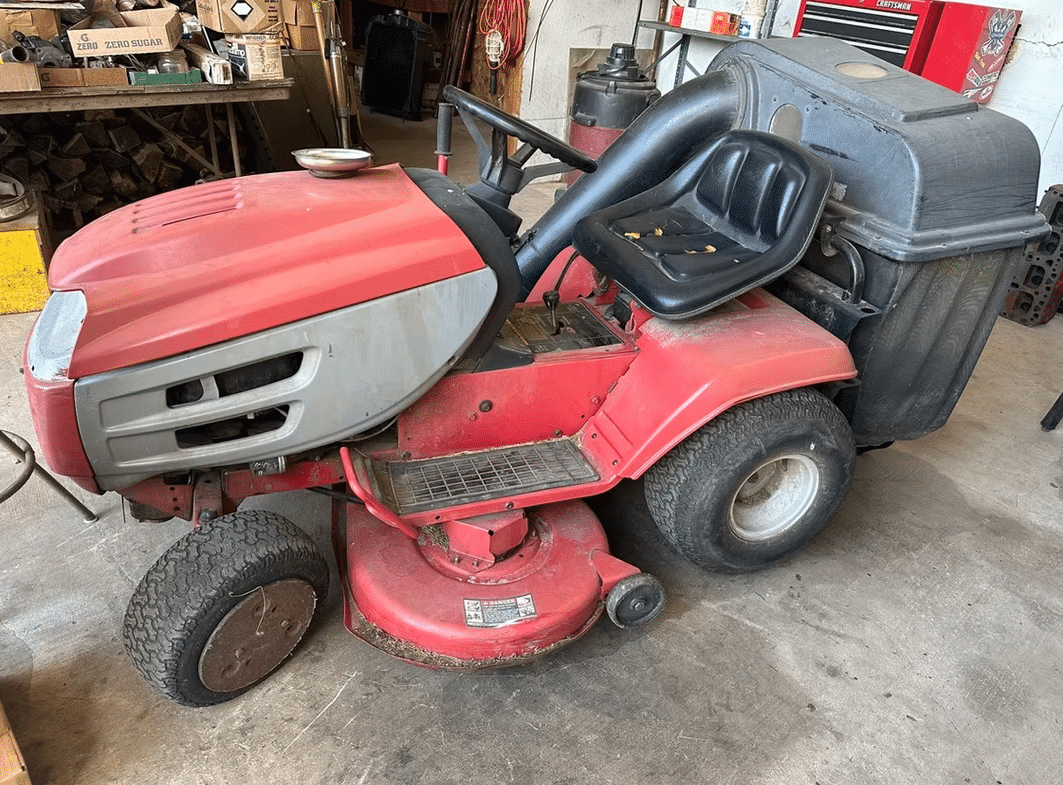 Image of Yard Machines MTD Image 1