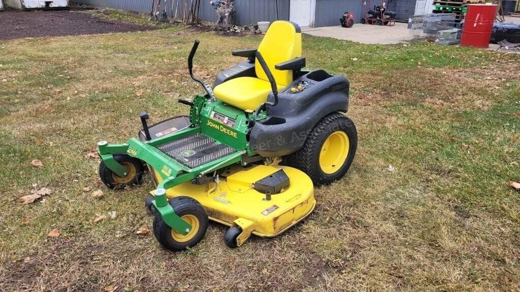 John Deere Z665 Equipment Image0