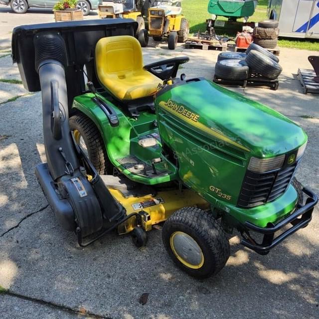 Image of John Deere GT235 equipment image 1