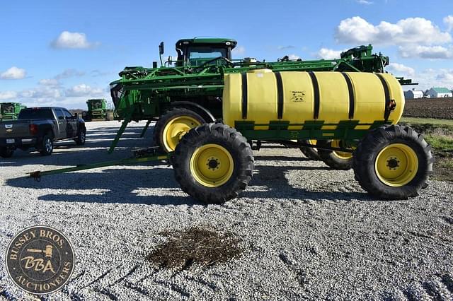 Image of Yetter 1600 equipment image 2