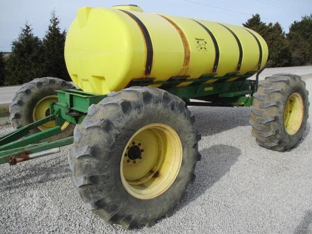 Image of Yetter 1600 Primary image