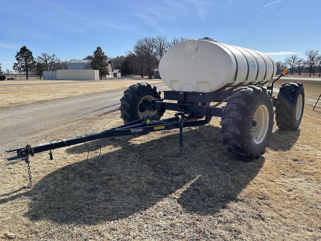 Image of Yetter 1600 Primary image