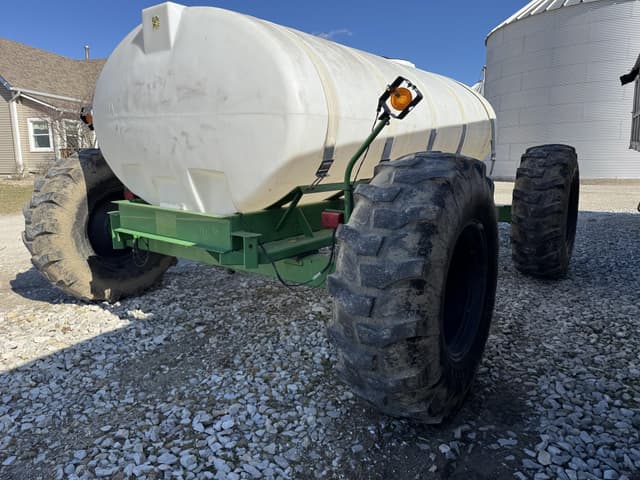 Image of Yetter 1600 equipment image 3