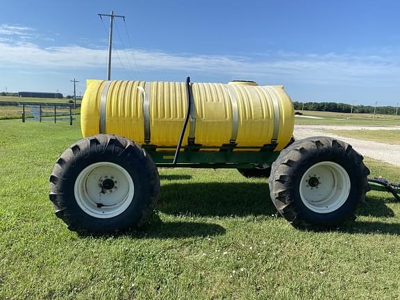Image of Yetter 1600 equipment image 3