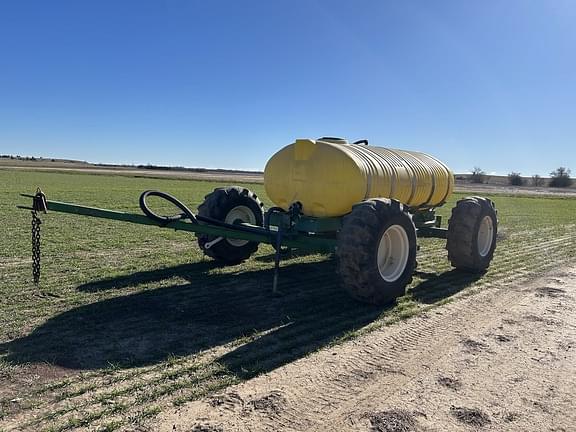 Image of Yetter 1600 equipment image 1