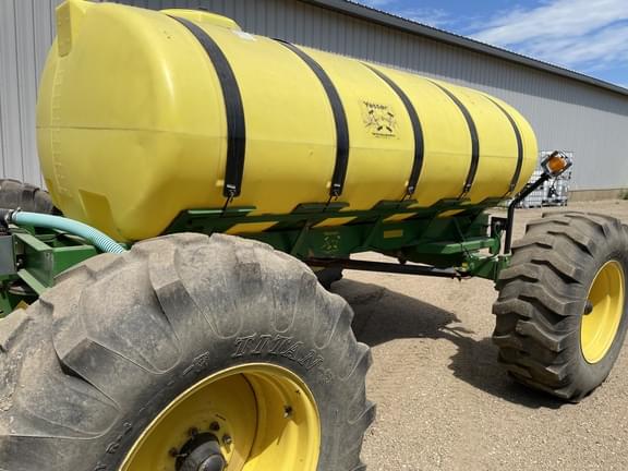 Image of Yetter 1600 equipment image 3