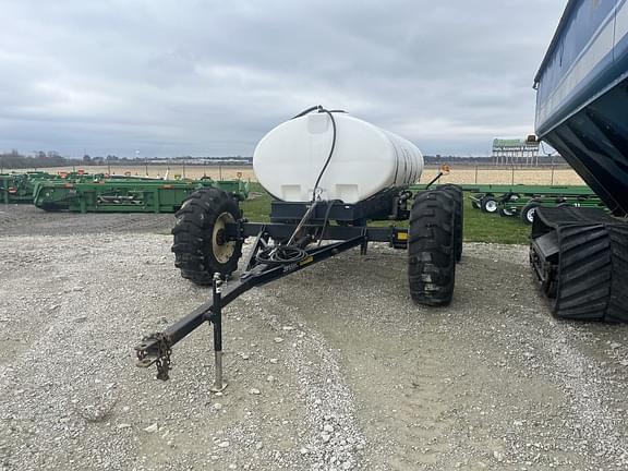 Image of Yetter 1600 equipment image 1