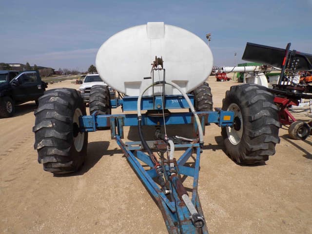 Image of Yetter 1600 equipment image 2