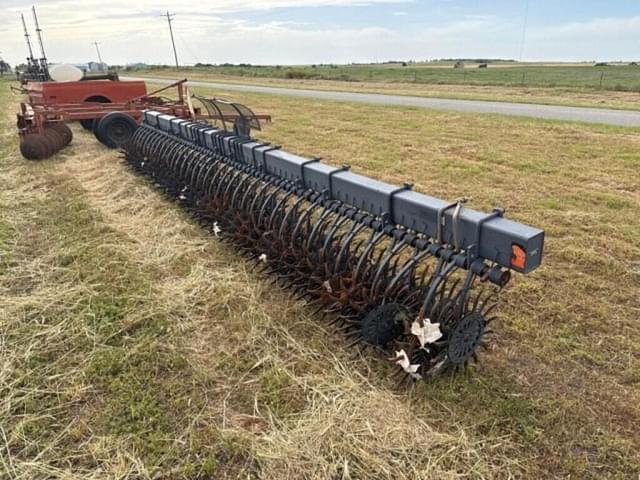 Image of Yetter 3421 equipment image 4