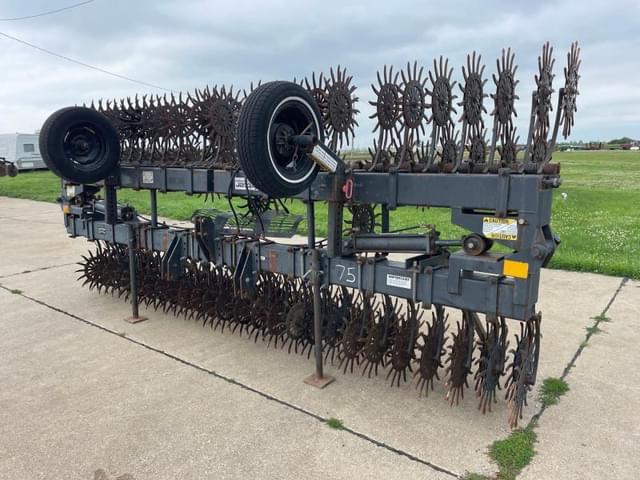 Image of Yetter Undetermined equipment image 1