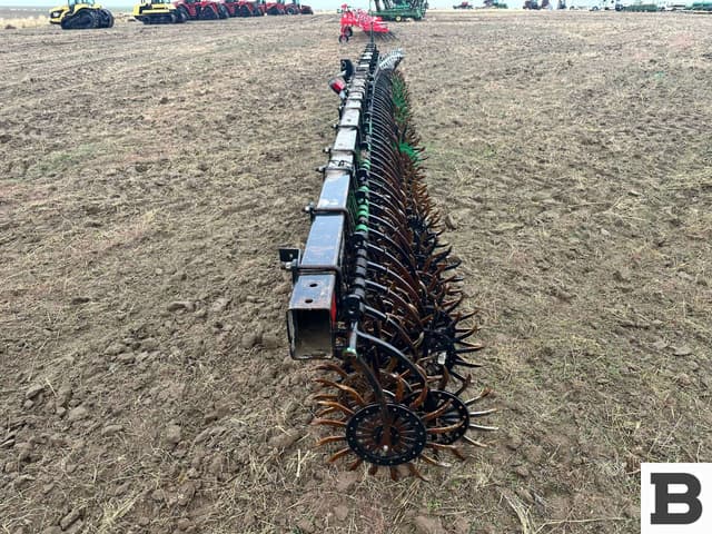Image of Yetter 3430 equipment image 2