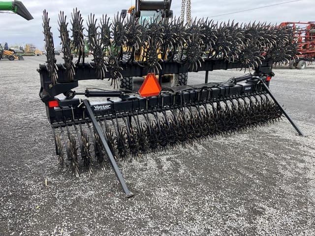 Image of Yetter 3530 equipment image 4