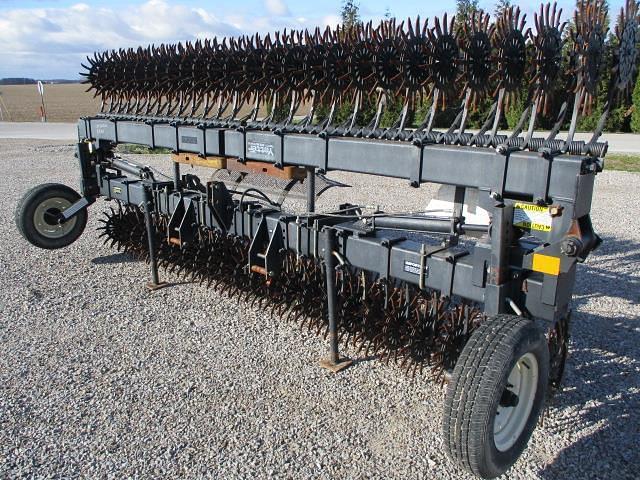 Image of Yetter 3530 equipment image 3