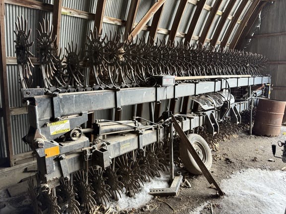 Yetter 3541 Equipment Image0