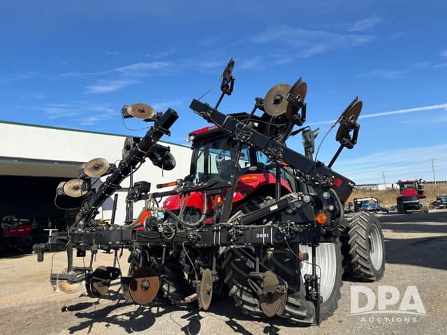 Image of Yetter 3841 equipment image 1