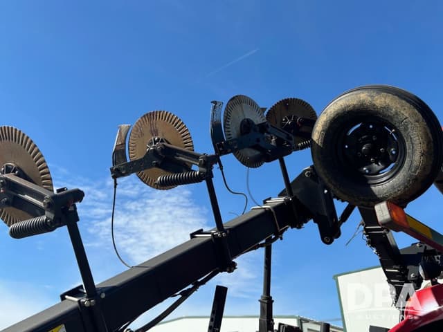 Image of Yetter 3841 equipment image 3